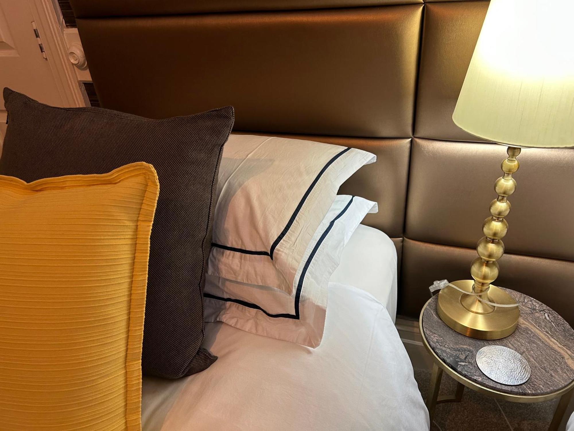 Worth House Hotel เคมบริดจ์ ภายนอก รูปภาพ